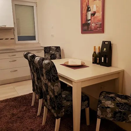 Lägenhet Makijato Mostar